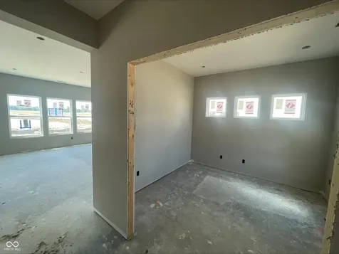 9547 Jadestone Way Indianapolis IN 46239