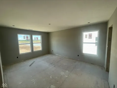9547 Jadestone Way Indianapolis IN 46239