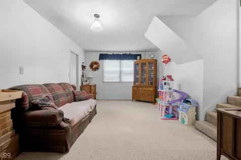 2361 W Brookdale Drive Columbus IN 47201