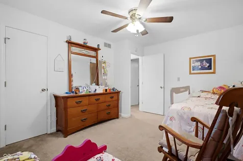 2361 W Brookdale Drive Columbus IN 47201