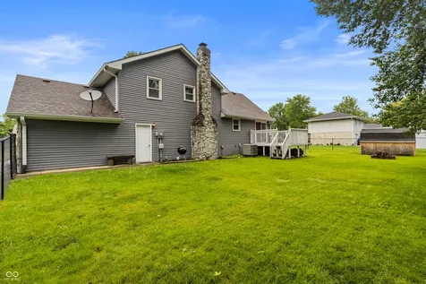 2361 W Brookdale Drive Columbus IN 47201