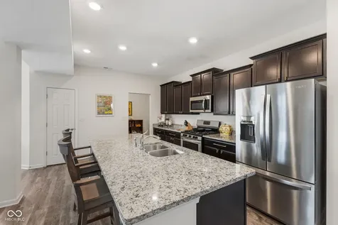 3857 Concord Point Way Brownsburg IN 46112
