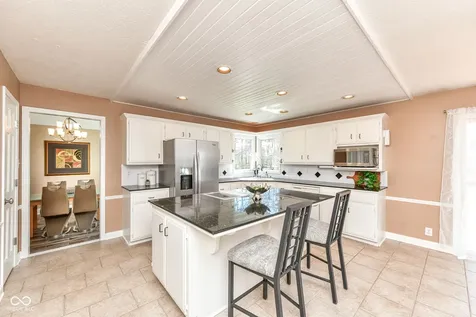 8046 N Halyard Way Indianapolis IN 46236