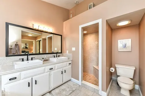8046 N Halyard Way Indianapolis IN 46236