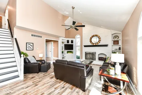 8046 N Halyard Way Indianapolis IN 46236