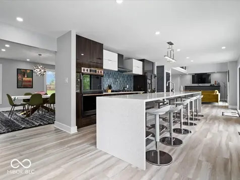 5720 N Sugar Hills Drive Greenfield IN 46140