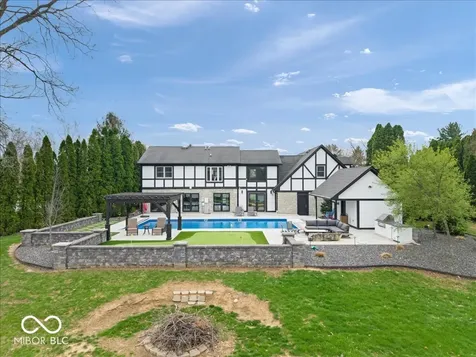 5720 N Sugar Hills Drive Greenfield IN 46140