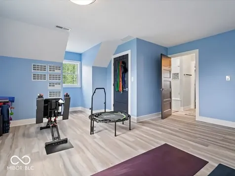 5720 N Sugar Hills Drive Greenfield IN 46140