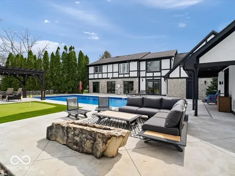 5720 N Sugar Hills Drive Greenfield IN 46140