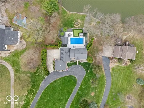 5720 N Sugar Hills Drive Greenfield IN 46140