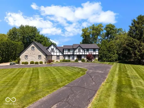 5720 N Sugar Hills Drive Greenfield IN 46140