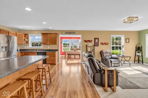 13053 N River Grove Drive Columbus IN 47203