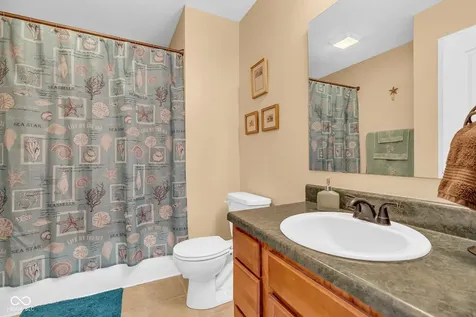 13053 N River Grove Drive Columbus IN 47203