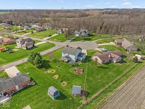 13053 N River Grove Drive Columbus IN 47203