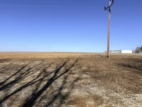 2091 E Sr 236 Roachdale IN 46172