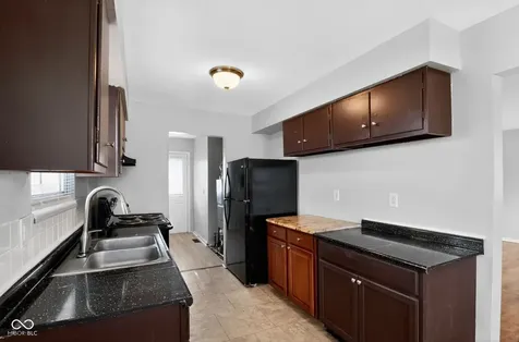 4184 N Grand Avenue Indianapolis IN 46226