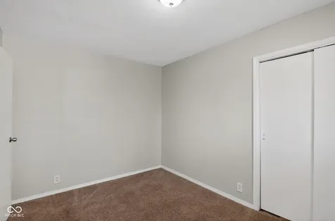 4184 N Grand Avenue Indianapolis IN 46226