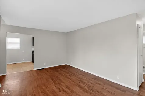 4184 N Grand Avenue Indianapolis IN 46226