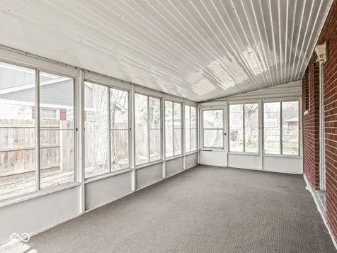 4740 Wyandott Trail Indianapolis IN 46250