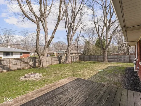 4740 Wyandott Trail Indianapolis IN 46250
