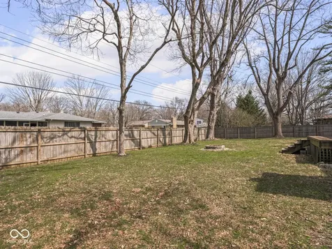 4740 Wyandott Trail Indianapolis IN 46250