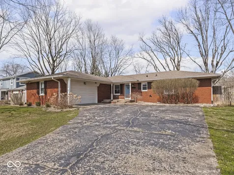 4740 Wyandott Trail Indianapolis IN 46250
