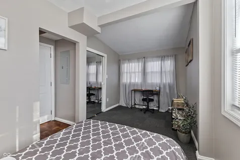 2407 N Capitol Avenue Indianapolis IN 46208