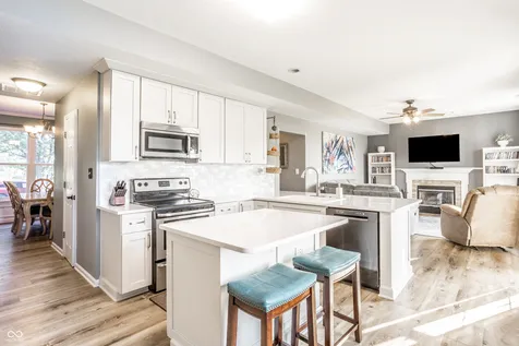 5599 Bruce Boulevard Noblesville IN 46062