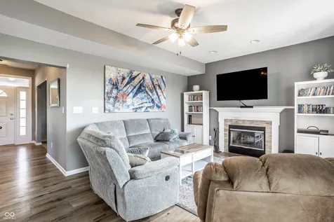 5599 Bruce Boulevard Noblesville IN 46062