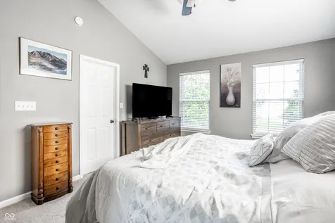 5599 Bruce Boulevard Noblesville IN 46062