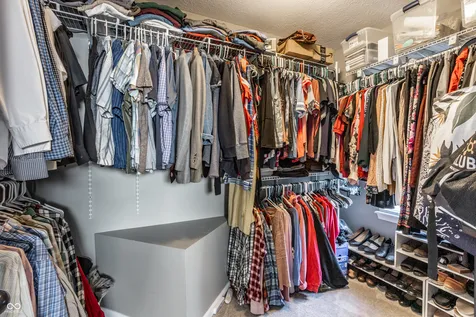 5599 Bruce Boulevard Noblesville IN 46062