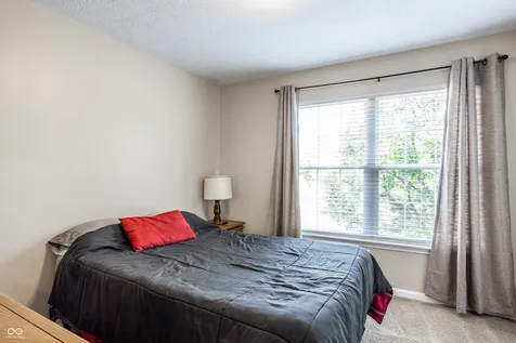 5599 Bruce Boulevard Noblesville IN 46062
