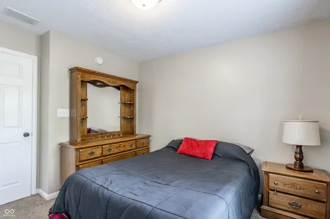 5599 Bruce Boulevard Noblesville IN 46062