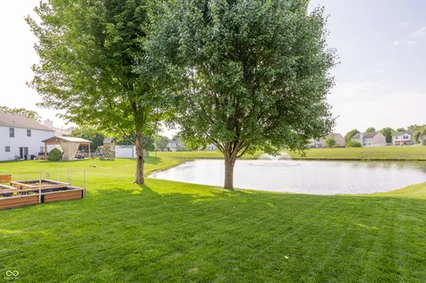 5599 Bruce Boulevard Noblesville IN 46062
