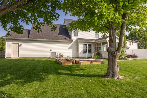 5599 Bruce Boulevard Noblesville IN 46062