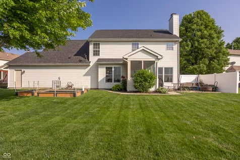 5599 Bruce Boulevard Noblesville IN 46062
