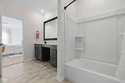 4726 Amber Wood Lane Indianapolis IN 46235