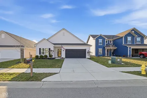 4726 Amber Wood Lane Indianapolis IN 46235