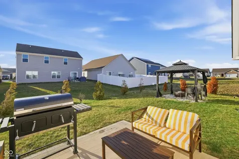 4726 Amber Wood Lane Indianapolis IN 46235