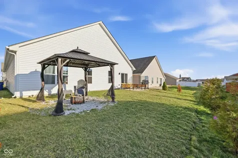 4726 Amber Wood Lane Indianapolis IN 46235