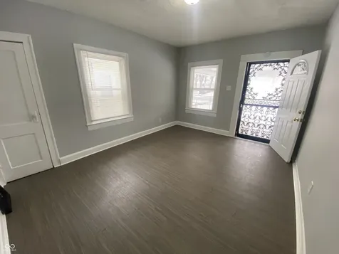 3254 Winthrop Avenue Indianapolis IN 46205