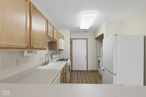 7532 Briarstone Drive Indianapolis IN 46227