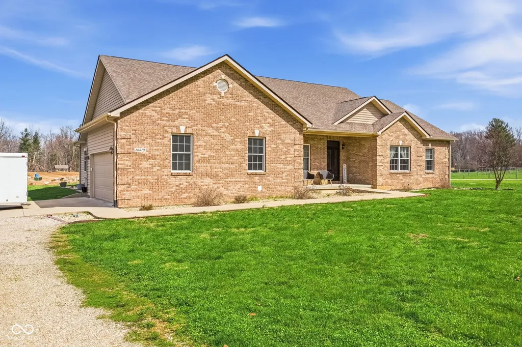 16310 E Main Street Columbus IN 47203