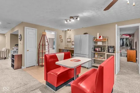 8291 Westcliffe Drive Avon IN 46123