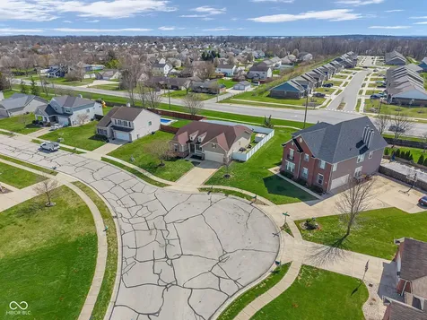 8291 Westcliffe Drive Avon IN 46123