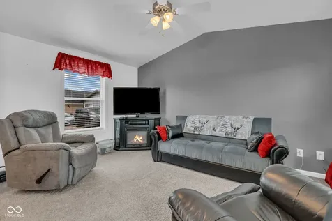 4016 Van Bibber Lake Estate Greencastle IN 46135