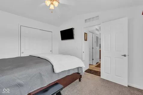 4016 Van Bibber Lake Estate Greencastle IN 46135