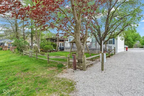 4016 Van Bibber Lake Estate Greencastle IN 46135