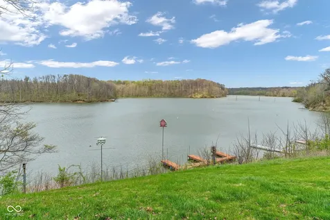 4016 Van Bibber Lake Estate Greencastle IN 46135