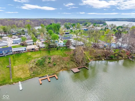 4016 Van Bibber Lake Estate Greencastle IN 46135